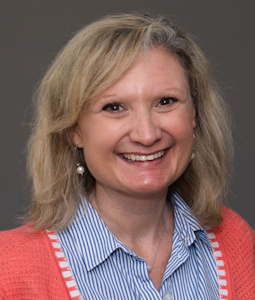 Professional Headshot of Betsy Blake