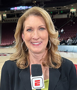 Debbie Antonelli headshot